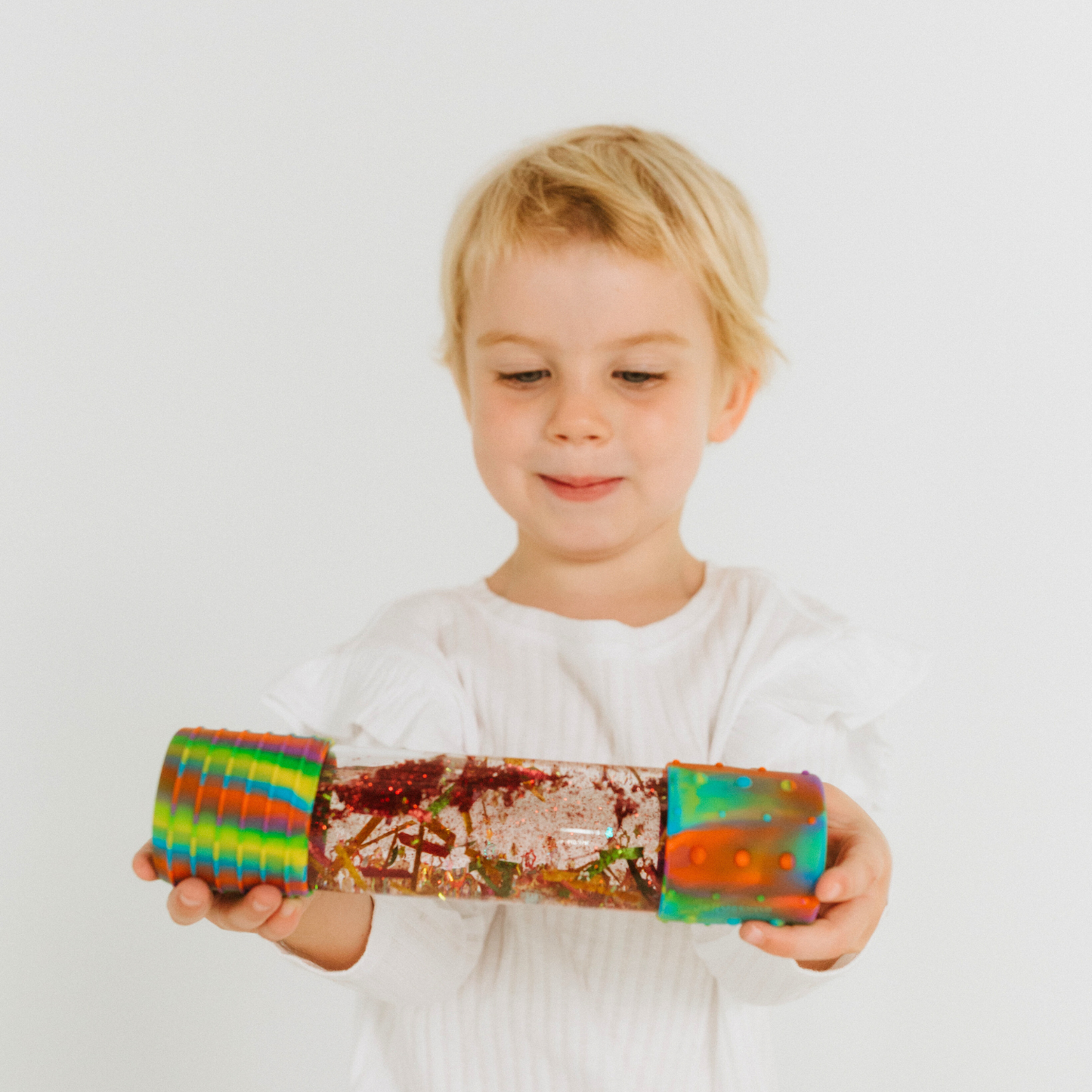 DIY Calm Down Bottle – Penguin Sensory Craft