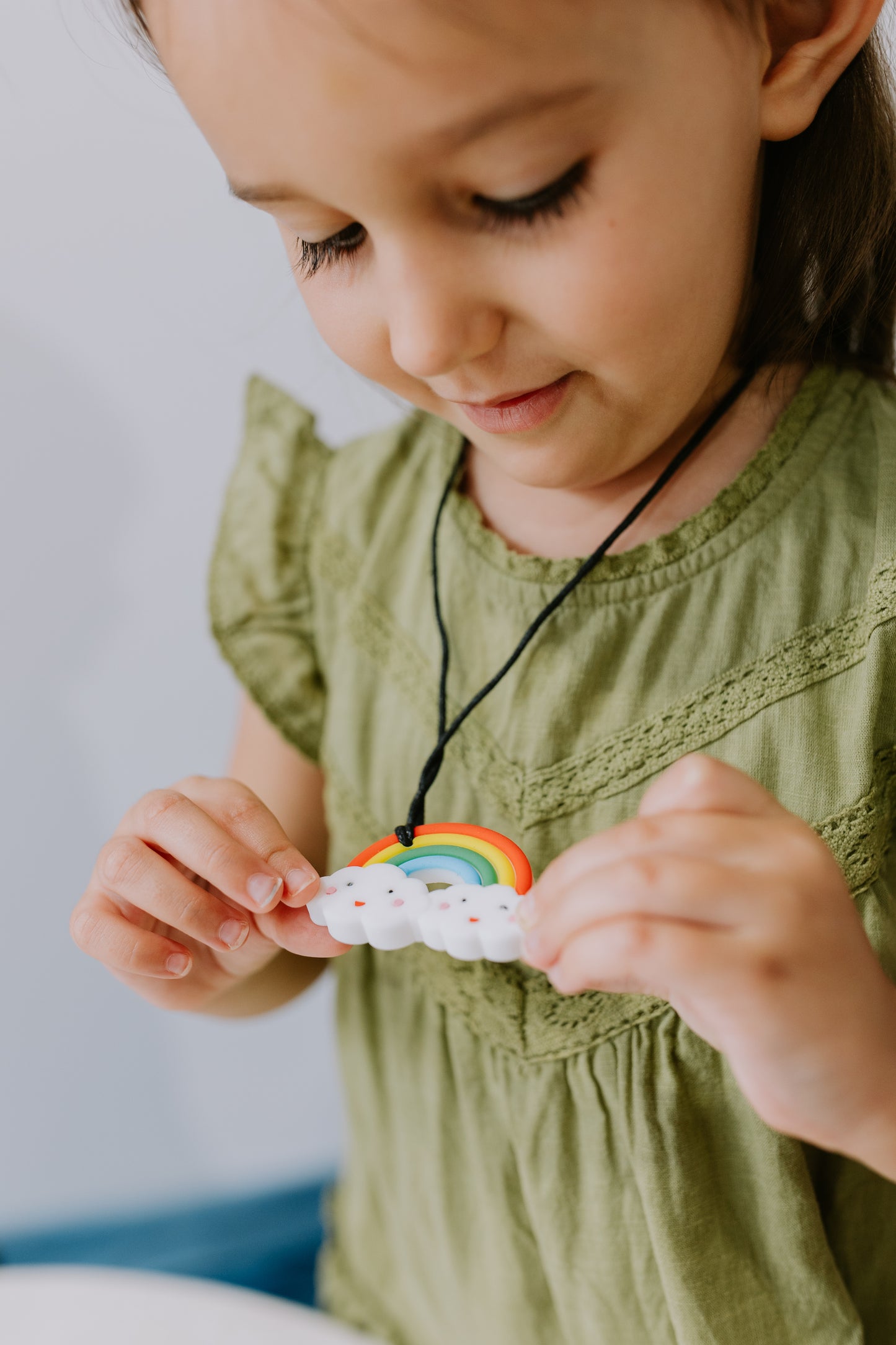 Rainbow Pendant – Bright Chew Necklace