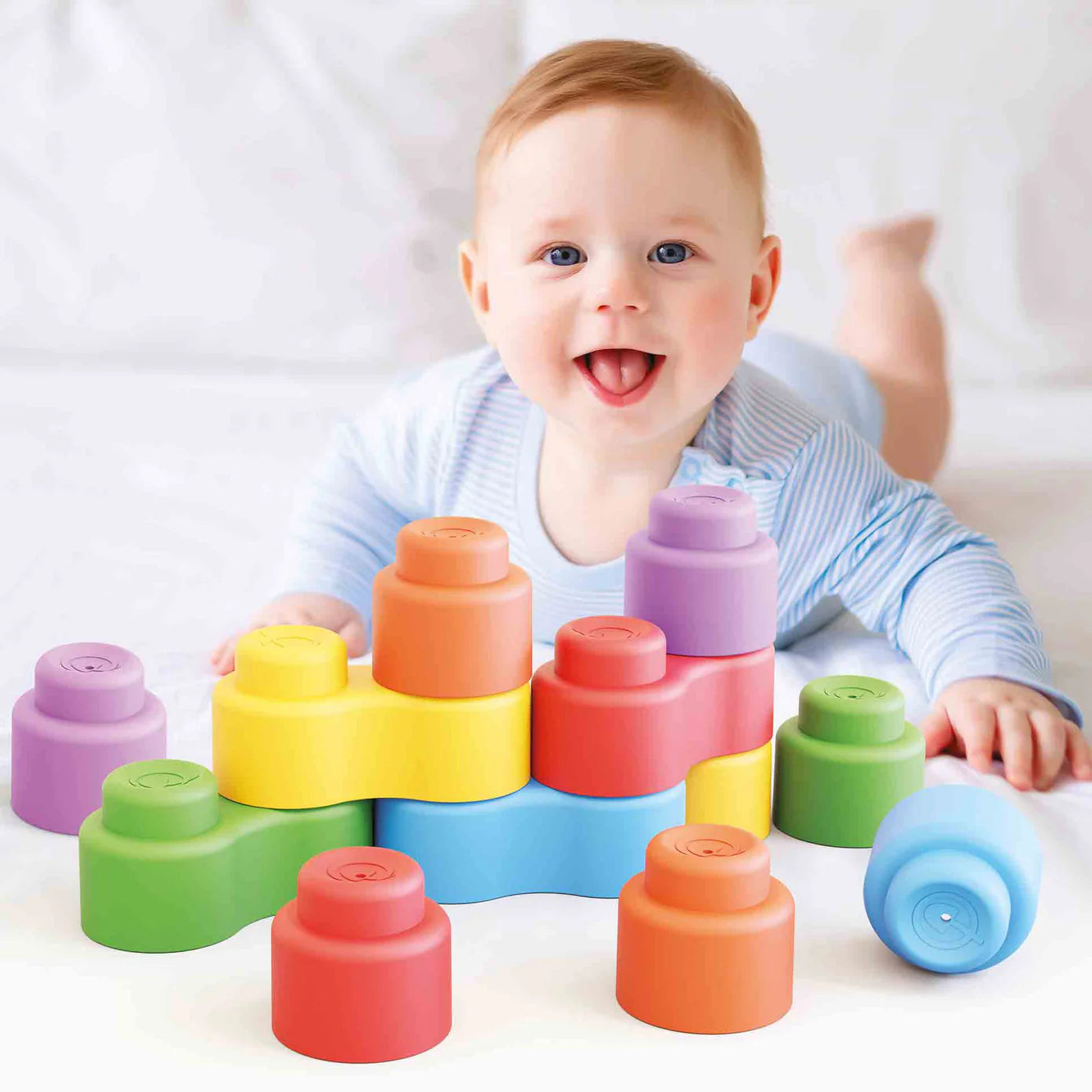 Momy Soft 12 piece soft interlocking building blocks set